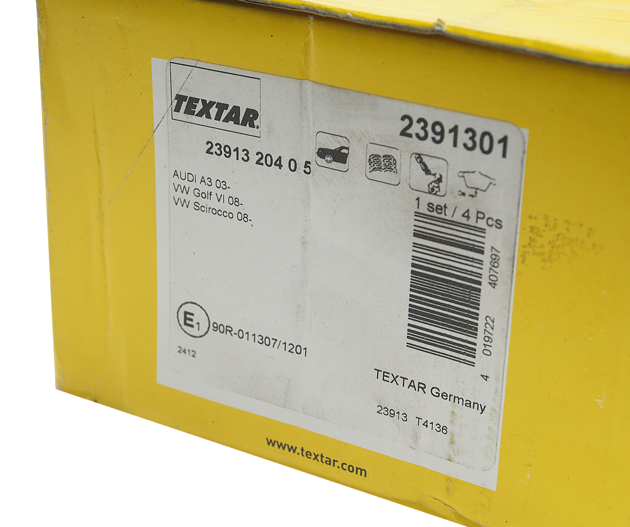 Колодки тормозные VW Golf (09-12) AUDI A3 (03-12) передние (4шт.) TEXTAR